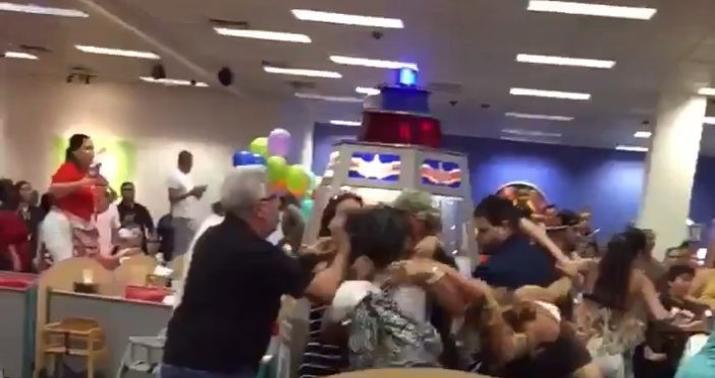 Valideynlər uşaq bağçasını bir-birinə qatdı  - VİDEO