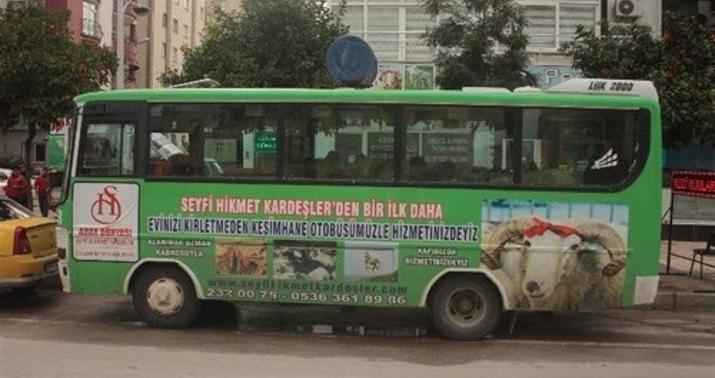 Avtobusun yarısını tövlə, yarısını sallaqxana etdi  - FOTO
