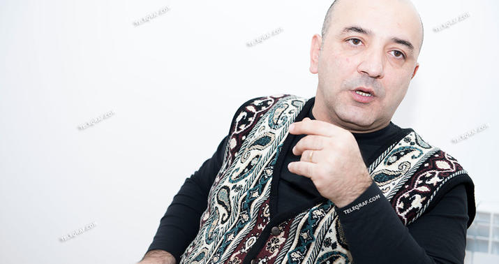 Əməkdar artist daşqəlbli qatil rolunda -