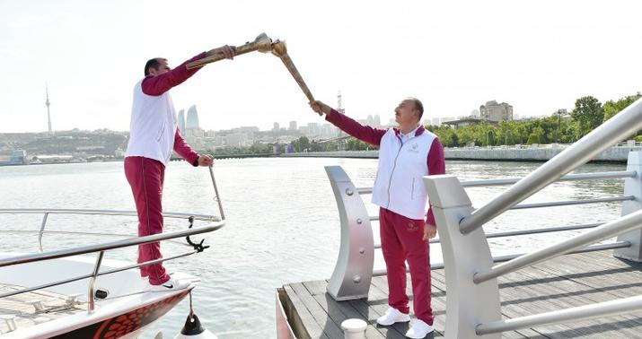 Bakıda məşəli İlham Əliyev qəbul edib - FOTO /VİDEO