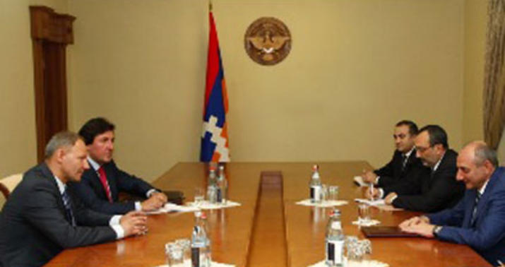 Avropa Parlamentinin vitse-prezidenti Xankəndiyə gedib