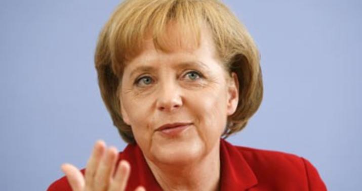 Merkel Çin əvəzinə Türkiyə bayrağını götürdü - QALMAQAL