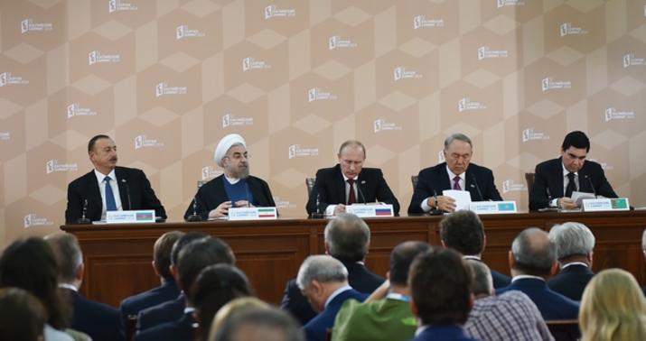 Həştərxanda Xəzər Zirvəsi