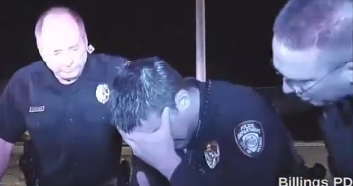 Silahsız gənci öldürən polisin göz yaşları – VİDEO