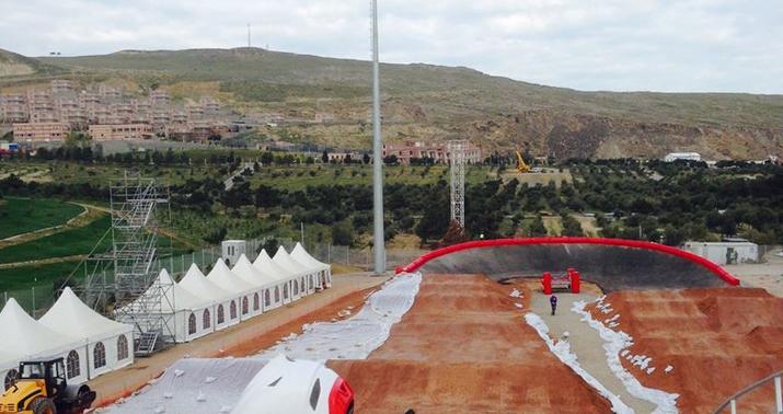 “Bakı-2015” yeni Veloparkda BMX sınaq yarışını uğurla həyata keçirdi