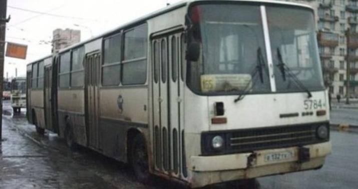 Avtobusu diskotekaya çevirdilər -  FOTOLAR