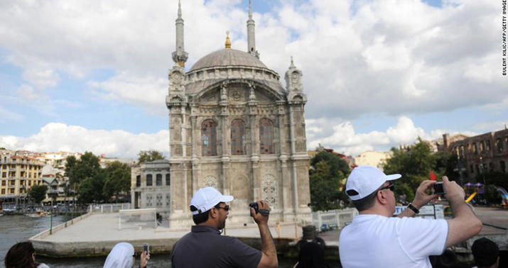 Bu il turistlərin ən çox səyahət edəcəyi şəhərlər - FOTO