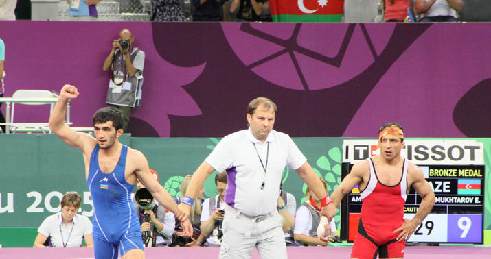 Ermənini məğlub edən güləşçimiz danışdı