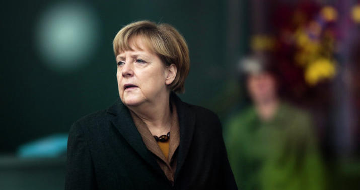 Merkel: Yunanıstanla bağlı qərar yaxın günlərdə qəbul ediləcək