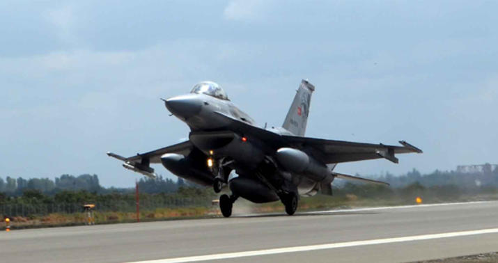 ABŞ Türkiyəyə "F-16"ların satışına qadağanı aradan qaldırır