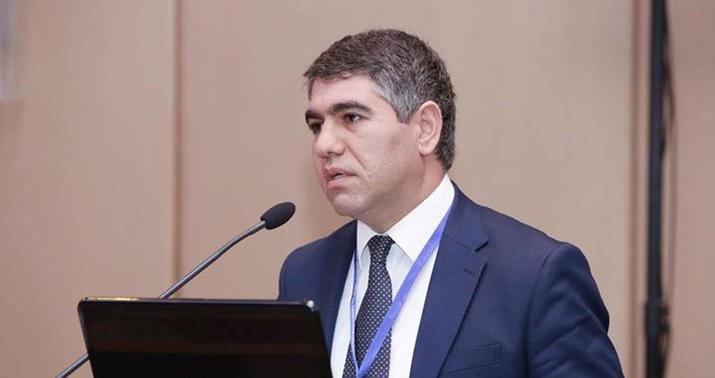 Vüqar Bayramov  "qara piar araşdırmaçıları"nı ifşa etdi