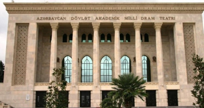 Teatrın fevral səhnəsi: