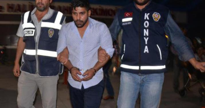 Salonda işləyən 15 yaşlı qızı iş adamına satdı